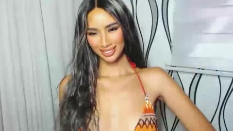 Lana online show from 12/09/24, 06:55