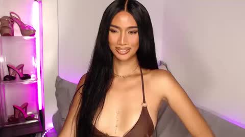 Lana online show from 03/04/25, 04:30