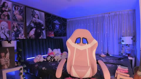 L A N A  online show from 01/28/25, 03:15