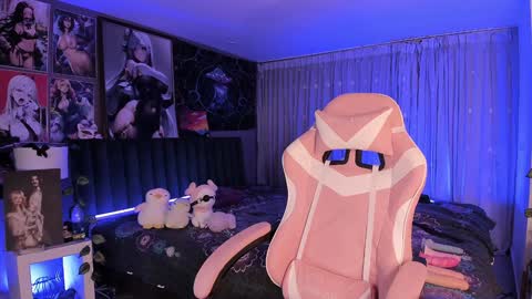 L A N A  online show from 02/02/25, 02:38