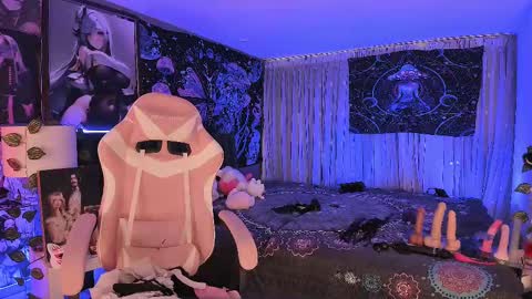 L A N A  online show from 03/08/25, 10:13