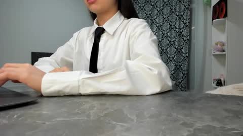 Lana online show from 12/09/24, 10:30