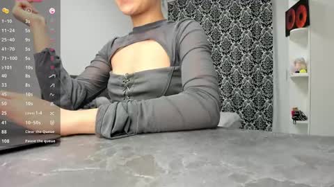 Lana online show from 01/02/25, 01:40