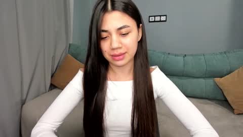 Lana online show from 11/06/25, 03:02