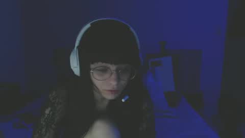 Snapshot of lanalbarcellos chatting on 02/16/25, 05:15 Night Owl online show from 02/16/25, 05:15