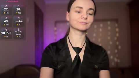 Lana online show from 10/06/25, 10:07