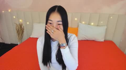 Lana online show from 11/10/25, 09:30