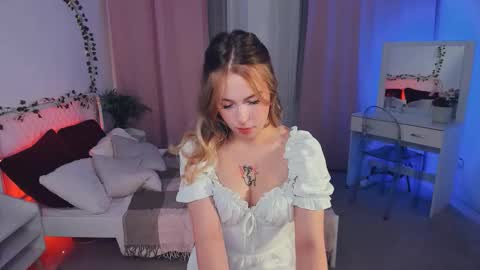 Lana online show from 11/07/25, 09:48