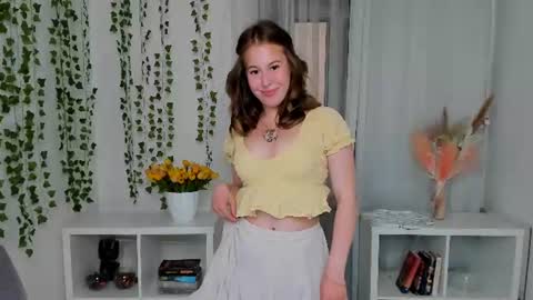 Snapshot of lanaroselle chatting on 06/24/26, 03:33 Lana online show from 06/24/26, 03:33