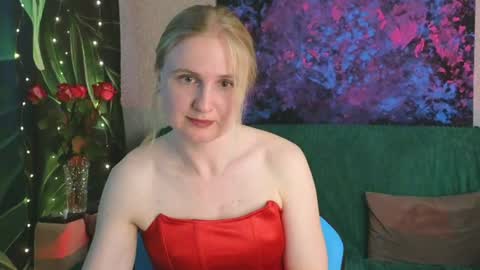LanaviSmith online show from 07/08/26, 06:07