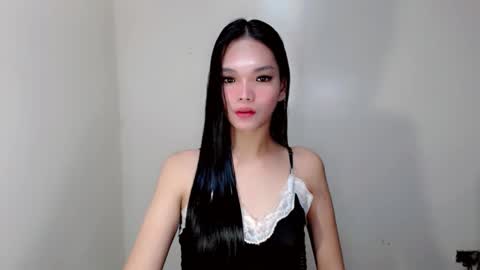 lanawyatt_ online show from 03/25/26, 04:35
