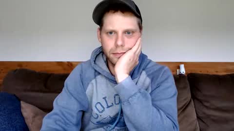 Snapshot of lancehardin chatting on 05/21/26, 12:06 Lance online show from 05/21/26, 12:06