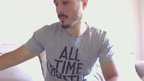 Lanchux18 online show from 03/04/26, 11:38