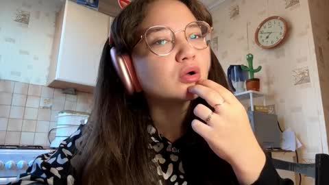 Alex online show from 11/08/25, 07:08