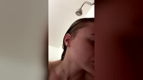 laneybel online show from 12/18/25, 03:56