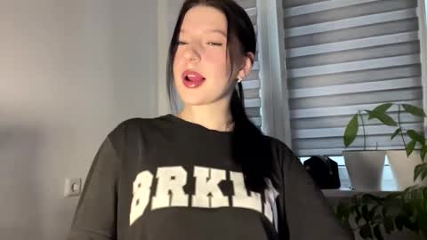 Snapshot of lanitastudstill chatting on 02/17/26, 02:13 Sarah online show from 02/17/26, 02:13