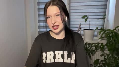 Snapshot of lanitastudstill chatting on 02/27/26, 02:28 Sarah online show from 02/27/26, 02:28