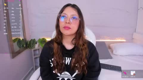 Lanna online show from 06/03/26, 02:33