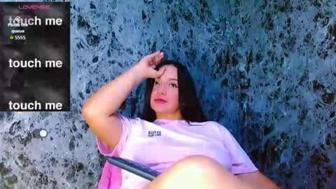 Snapshot of lanna_belle28 chatting on 08/04/26, 01:57 Lanna online show from 08/04/26, 01:57
