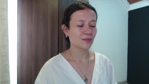 Lanna online show from 12/18/24, 01:45