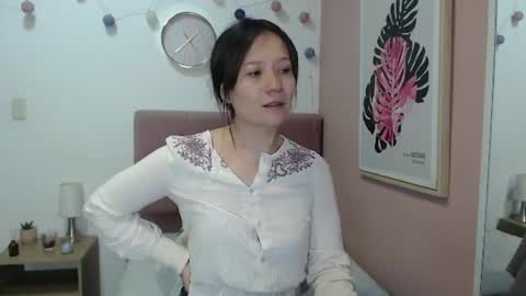 Snapshot of lanna_mills chatting on 07/02/26, 01:28 Lanna online show from 07/02/26, 01:28