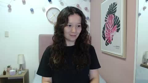 Snapshot of lanna_mills chatting on 07/07/26, 01:26 Lanna online show from 07/07/26, 01:26