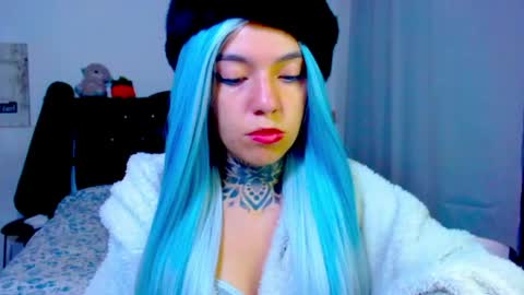 Snapshot of lannie_gonzaless chatting on 05/25/26, 12:33 LANNIE Special show when it reaches 10000 flowers online show from 05/25/26, 12:33