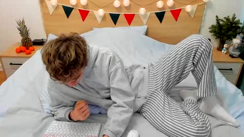 Fandi online show from 01/04/25, 11:22