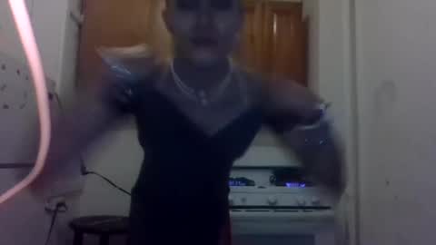 Lapuzzycat201923 online show from 12/24/24, 07:28