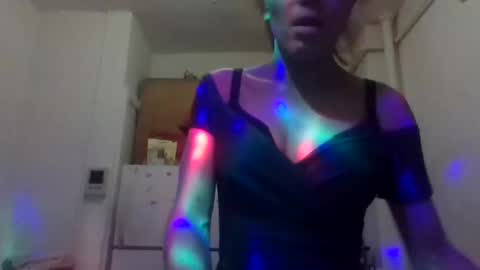 Lapuzzycat201923 online show from 01/13/25, 10:56