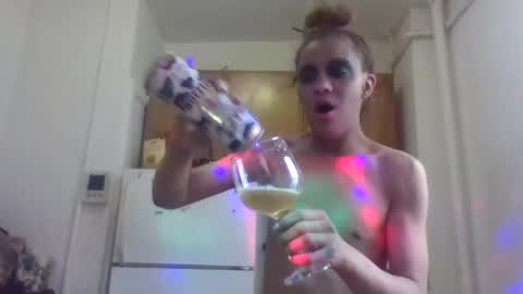 Lapuzzycat201923 online show from 01/26/25, 04:41