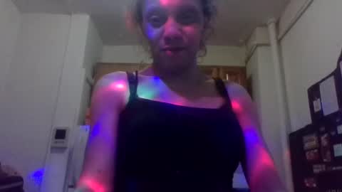 Lapuzzycat201923 online show from 02/06/25, 01:10