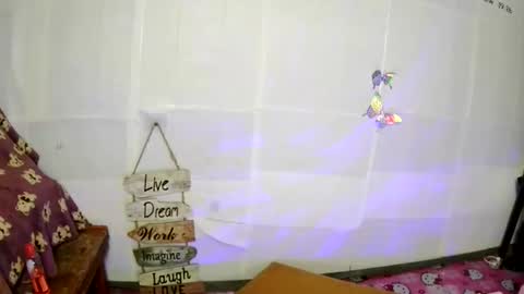 lara101732 online show from 11/25/25, 02:06