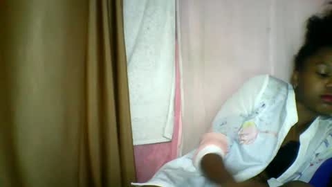 Snapshot of lara_belle chatting on 05/15/26, 11:45 lara_belle online show from 05/15/26, 11:45