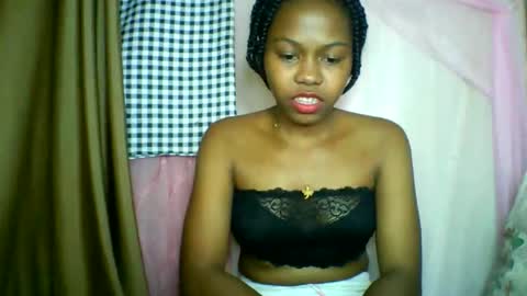 Snapshot of lara_belle chatting on 06/02/26, 09:39 lara_belle online show from 06/02/26, 09:39