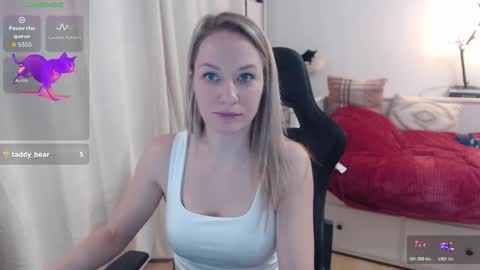 Lara online show from 01/07/26, 05:15