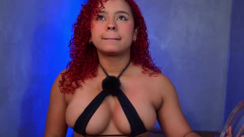 Snapshot of lara_curly chatting on 05/27/26, 10:23 lara_curly online show from 05/27/26, 10:23