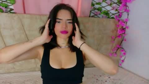 Lara Gill online show from 02/27/26, 08:31