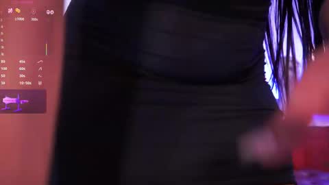 Hello Guys I am Lara Giraldo  WELCOME To my room online show from 02/09/26, 11:42