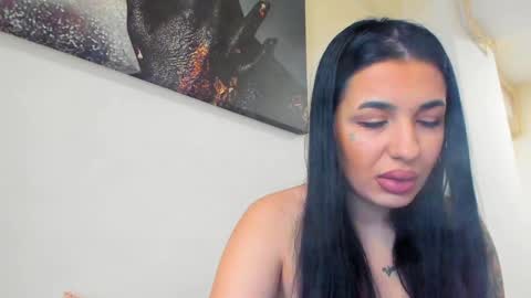 Lara online show from 02/03/25, 08:02