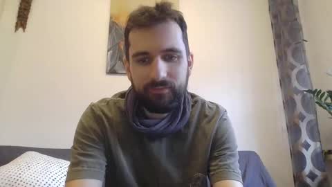 laraaan online show from 12/20/25, 01:07