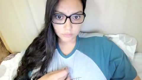 lara online show from 11/07/25, 05:29