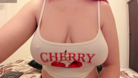 Lara online show from 03/03/26, 05:13