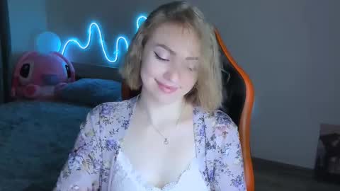 LaraKrein lk online show from 03/02/26, 02:13