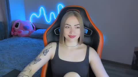 LaraKrein lk online show from 04/18/26, 02:10