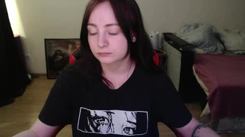 Laralianna online show from 05/20/26, 11:38