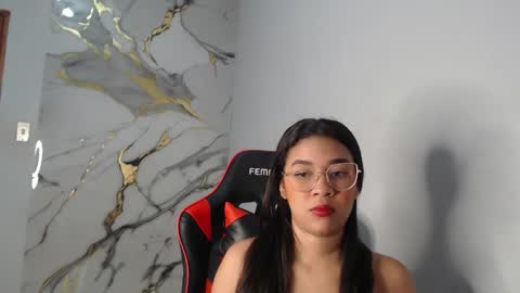 laralmanza online show from 03/23/26, 12:31