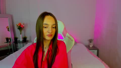 MY NAME IS LILY online show from 02/11/25, 02:24