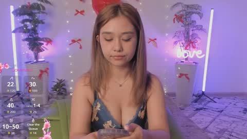 Lara online show from 03/29/26, 07:47