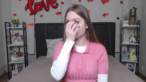 LaraPika online show from 02/10/26, 07:34